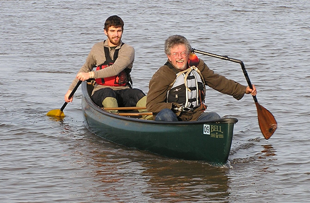 The one-armed freedom canoe paddle in use